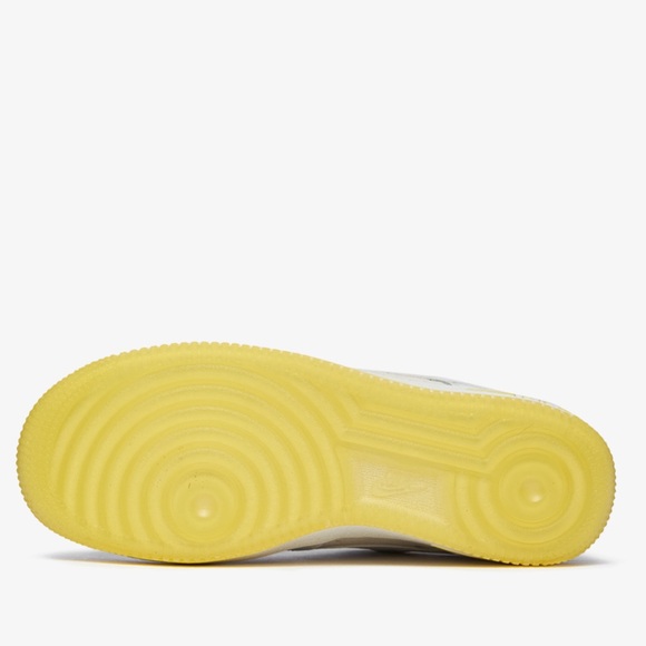 Nike Women's Air Force 1'07 Low  Color
SUMMIT WHITE/WHITE-OPTI YELLOW-SAIL 7.5 - Picture 16 of 16